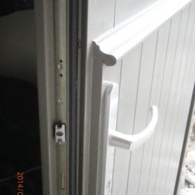 Porte PVC   - P2040004
