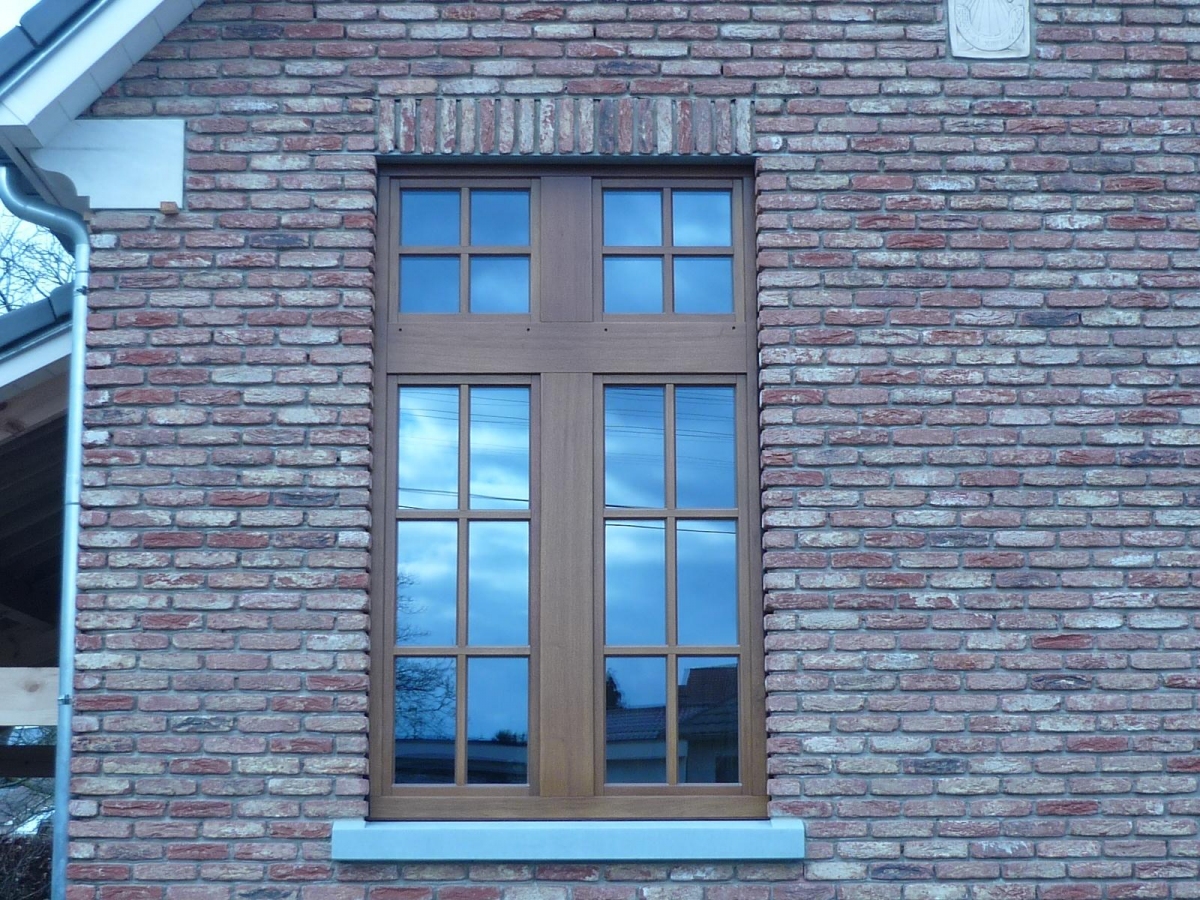 beau châssis en bois - mooi houten raam