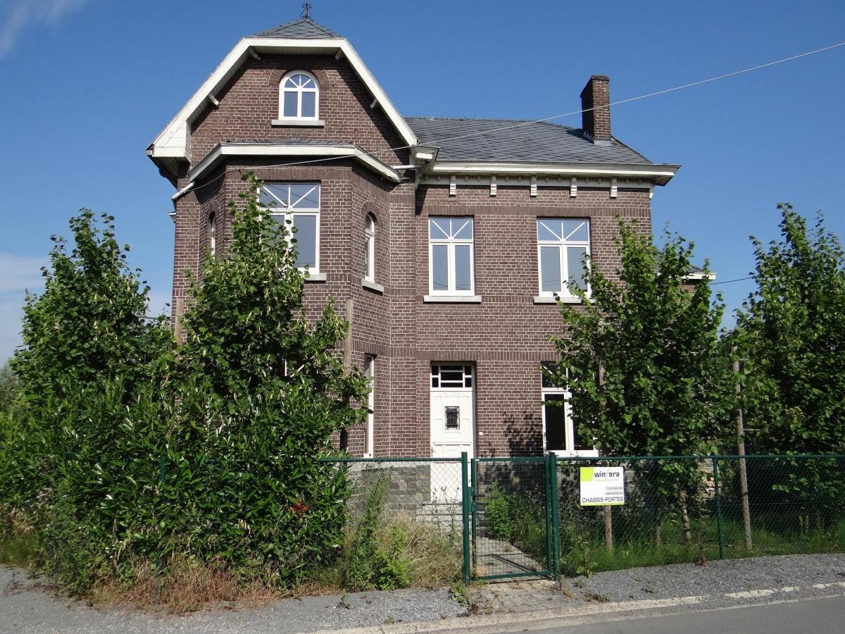 Maison de notaire nouveaux châssis à Schoonbeek - Notariswoningnieuwe ramen schoonbeek
