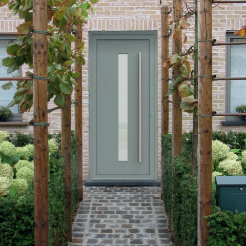 Deuren met Frager panelen zijn verkrijgbaar bij Winfera