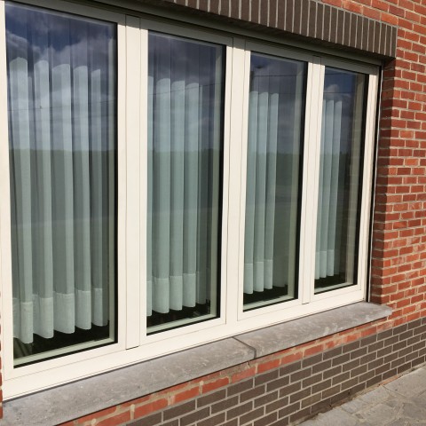 Renovatie wit aluminium